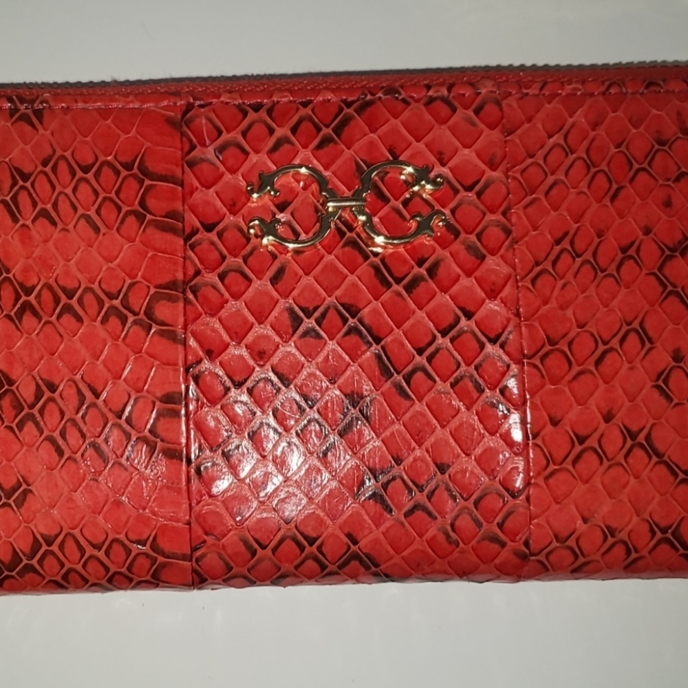 Cwonder wallet.